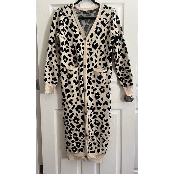 HERA COLLECTION Leopard Print Distressed Hem Button Maxi Cardigan - Picture 1 of 12